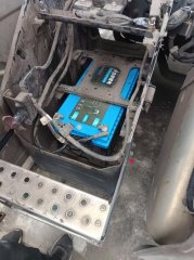 電動車鋰電池好還是鉛酸電池好？全面對比壽命、續(xù)航、成本與選擇建議